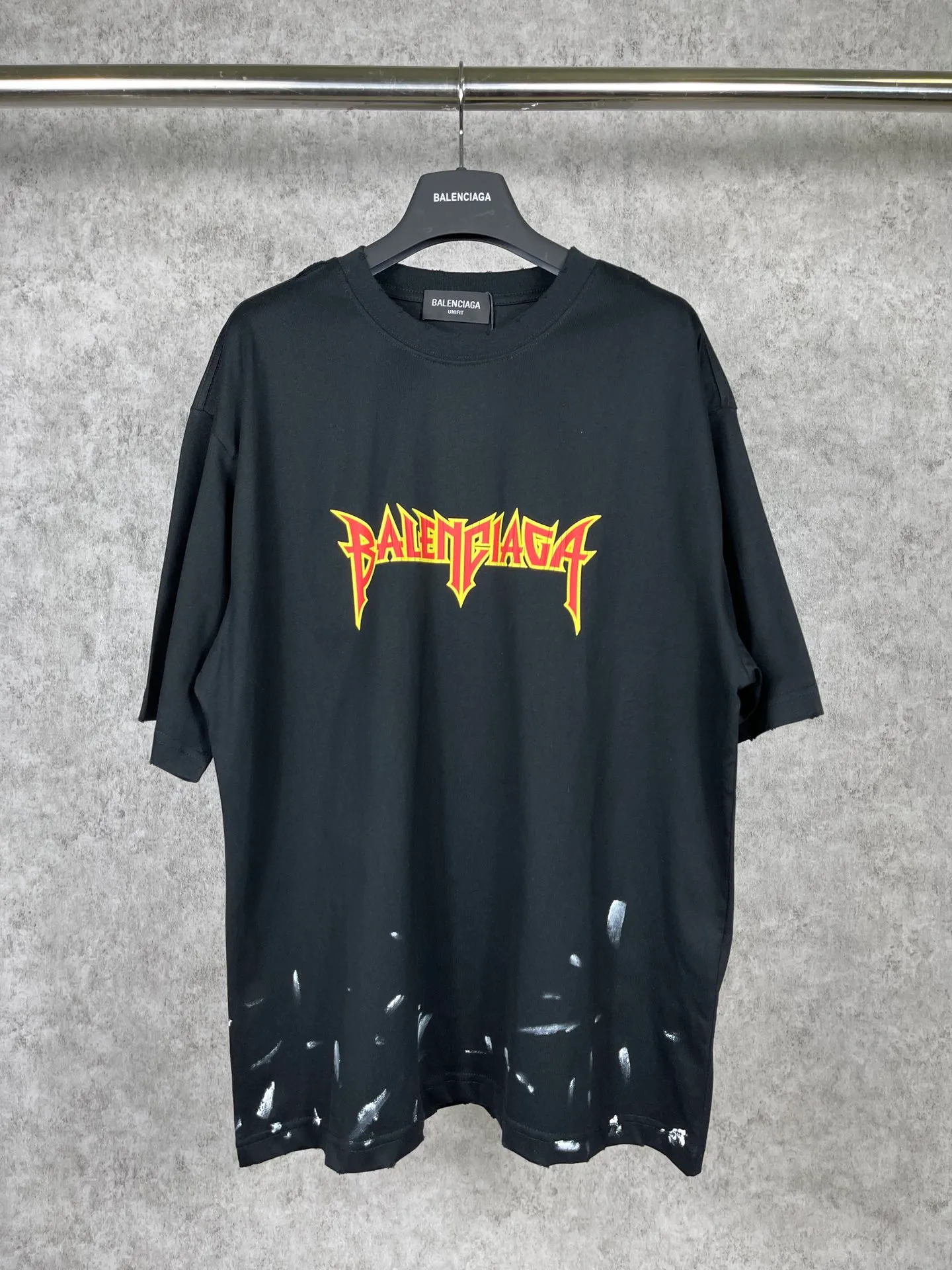 【 . Quality】BALENCI*GA/ . T . . ZP . 260 ， . ， ，。 。Classic ， ， ， 。 ZP， ， 。 ， ， OS . Same Style ：BL 223011 ：Black. Gray. Size：XS S M L